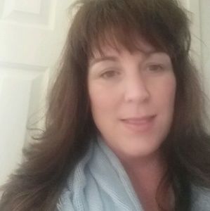 Meet your Posher, Staci